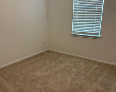 21835 Canyon Moon Lane - Photo Thumbnail 11