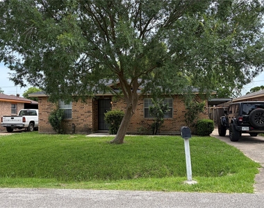 8842 Barton Street - Photo Thumbnail 17