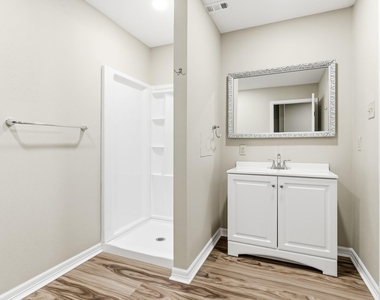 445 Longmeadow Street - Photo Thumbnail 33