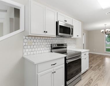 445 Longmeadow Street - Photo Thumbnail 11