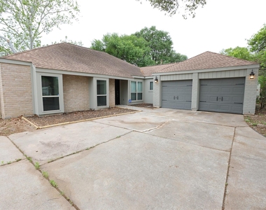 15911 Haven Hills Drive - Photo Thumbnail 1