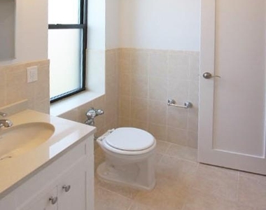 1 Bennett Avenue - Photo Thumbnail 9