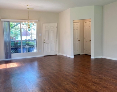 19439 Juniper Vale Circle - Photo Thumbnail 6