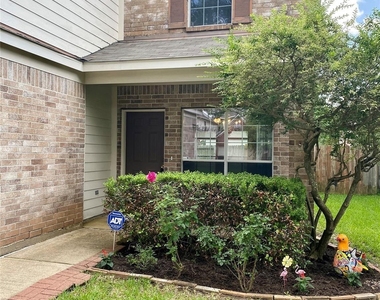 19439 Juniper Vale Circle - Photo Thumbnail 2