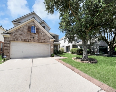 19439 Juniper Vale Circle - Photo Thumbnail 3