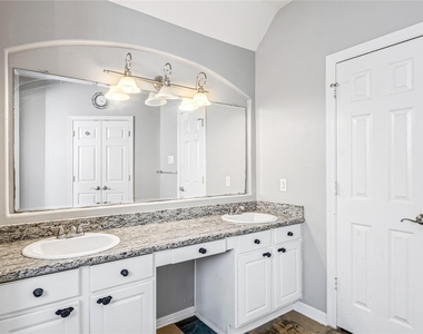 8127 Edenwood Drive - Photo Thumbnail 25