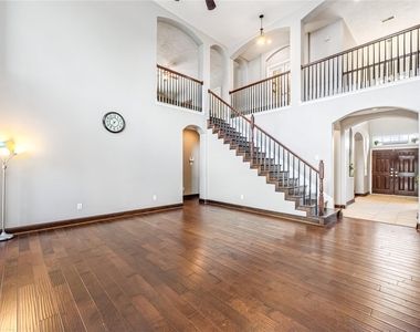 8127 Edenwood Drive - Photo Thumbnail 14