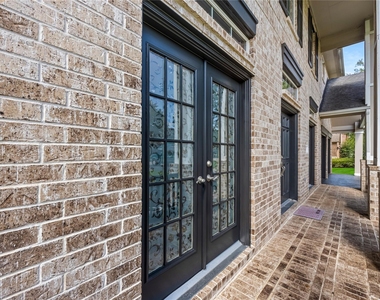 8127 Edenwood Drive - Photo Thumbnail 4