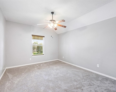 8127 Edenwood Drive - Photo Thumbnail 32