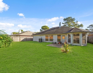 6355 Northland Drive - Photo Thumbnail 33
