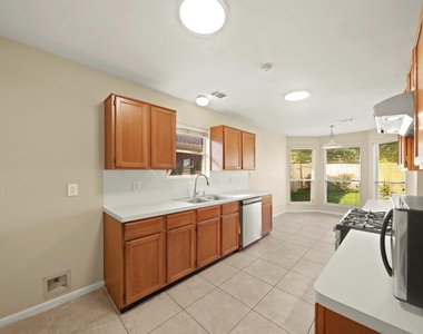 6355 Northland Drive - Photo Thumbnail 30