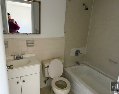 111 Street - Photo Thumbnail 7