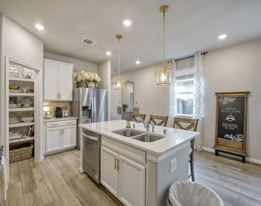 7099 Silverleaf Oak Street - Photo Thumbnail 5