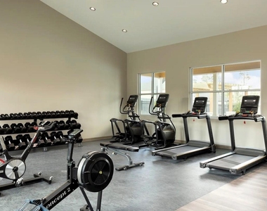 7099 Silverleaf Oak Street - Photo Thumbnail 24