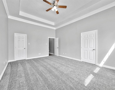 12506 Panther Place Drive - Photo Thumbnail 10