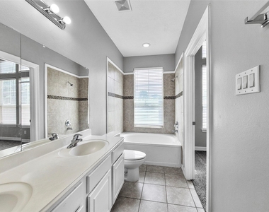 12506 Panther Place Drive - Photo Thumbnail 12