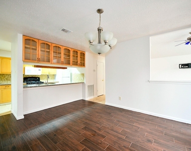 13114 Careywood Drive - Photo Thumbnail 5
