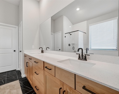 27306 Key Cove Court - Photo Thumbnail 34