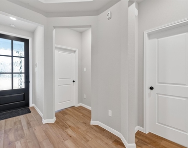 27306 Key Cove Court - Photo Thumbnail 6