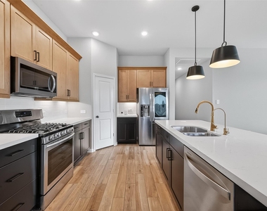 27306 Key Cove Court - Photo Thumbnail 25