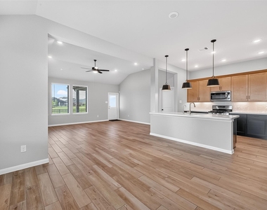 27306 Key Cove Court - Photo Thumbnail 13