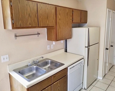 2750 Holly Hall Street - Photo Thumbnail 5