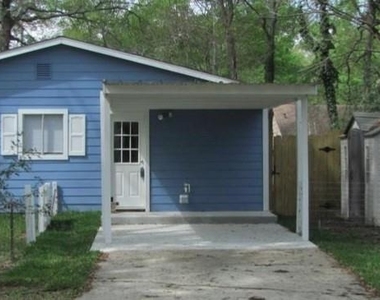410 Shirlington Road - Photo Thumbnail 2