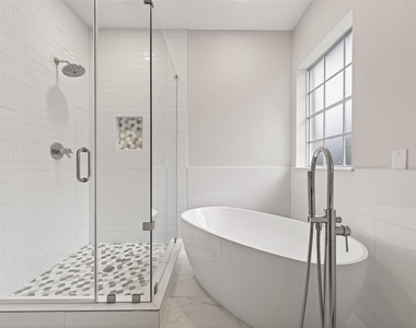9014 Pheasant Trace Court - Photo Thumbnail 12