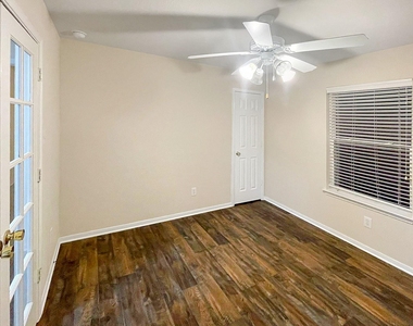 18607 Troon Oak Street - Photo Thumbnail 21
