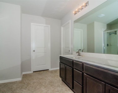 29219 Dunns Creek Court - Photo Thumbnail 10