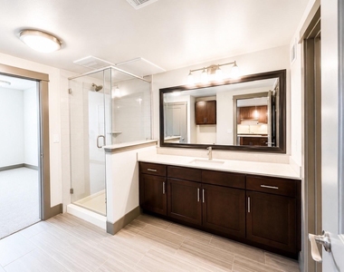 2910 Milam St Street - Photo Thumbnail 9
