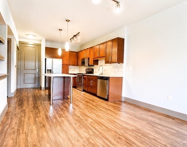 2910 Milam St Street - Photo Thumbnail 4