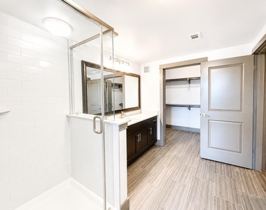 2910 Milam St Street - Photo Thumbnail 10