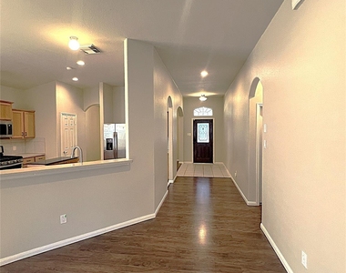 7031 Windy Run Court - Photo Thumbnail 24