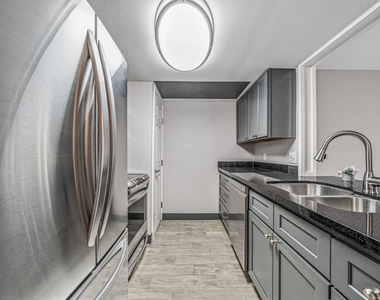830 Threadneedle Street - Photo Thumbnail 8