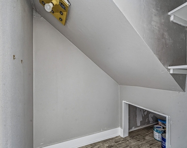 830 Threadneedle Street - Photo Thumbnail 16