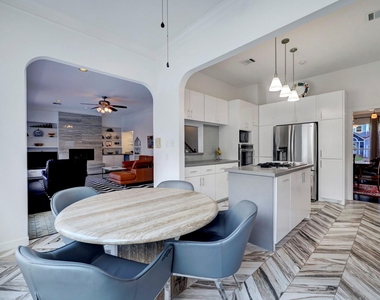 4402 Holt Street - Photo Thumbnail 12