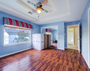 4402 Holt Street - Photo Thumbnail 18