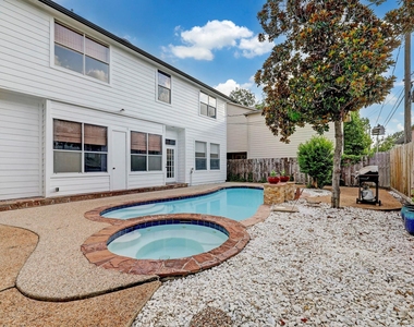 4402 Holt Street - Photo Thumbnail 30