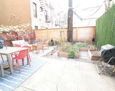 215 Franklin Street - Photo Thumbnail 6