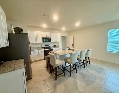 463 Liu Lane - Photo Thumbnail 12