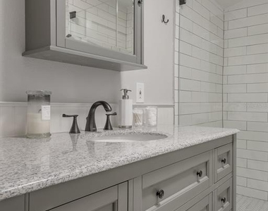 503 W Idlewild Avenue - Photo Thumbnail 16