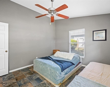 1632 Windsor Place - Photo Thumbnail 40