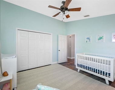 1632 Windsor Place - Photo Thumbnail 38