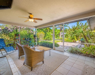 1632 Windsor Place - Photo Thumbnail 21