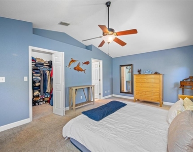 1632 Windsor Place - Photo Thumbnail 24