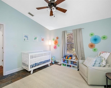 1632 Windsor Place - Photo Thumbnail 36