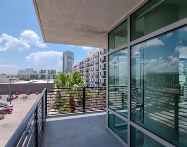 1208 E Kennedy Boulevard - Photo Thumbnail 24