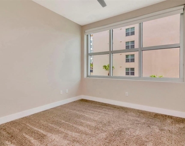 1208 E Kennedy Boulevard - Photo Thumbnail 46