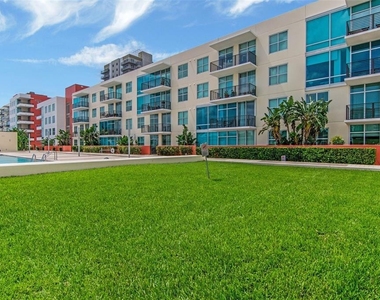 1208 E Kennedy Boulevard - Photo Thumbnail 65